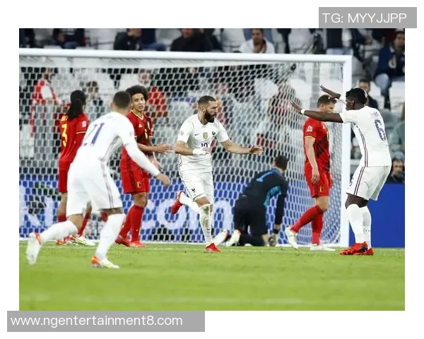 球探足球007带你深入解析足球赛事背后的秘密与技巧 球探足球007带你深入解析足球赛事背后的秘密与技巧